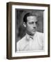 Rudolph Valentino, 1926-null-Framed Photographic Print