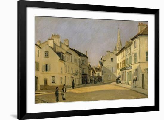 Rue De La Chaussee at Argenteuil, 1872-Alfred Sisley-Framed Art Print