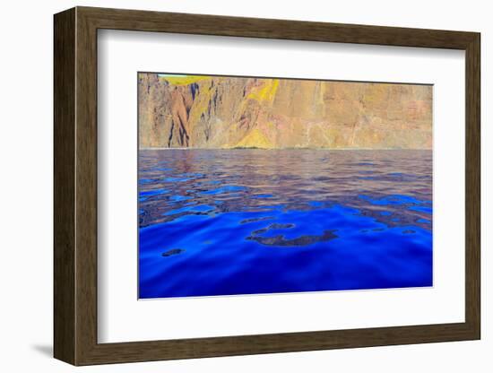 Rugged cliffs and shoreline on the South Shore of Lanai, Kaunoe'U, Hawaii, USA-Stuart Westmorland-Framed Photographic Print