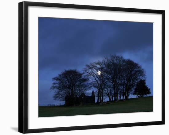 Ruined Farm Near Crieff, Perthshire, Scotland, United Kingdom, Europe-Jeremy Lightfoot-Framed Photographic Print