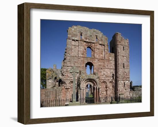 Ruins of Lindisfarne Priory, Lindisfarne (Holy Island), Northumberland, England-Nick Servian-Framed Photographic Print