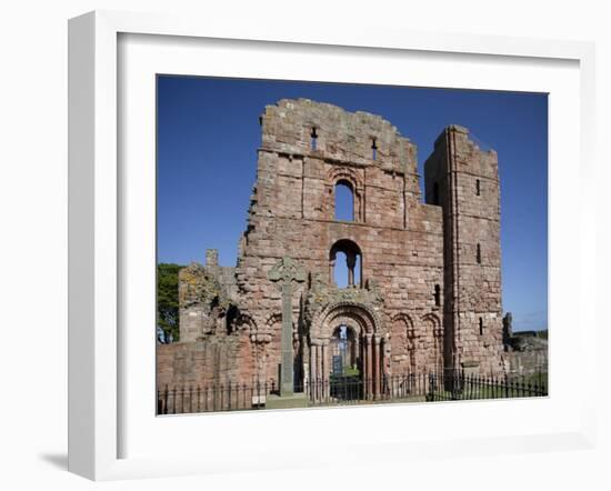 Ruins of Lindisfarne Priory, Lindisfarne (Holy Island), Northumberland, England-Nick Servian-Framed Photographic Print
