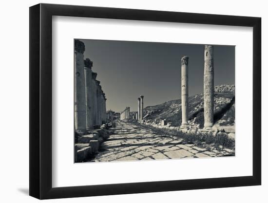 Ruins of Roman-era columns along the Cardo Maximus, Jerash, Jordan-null-Framed Photographic Print