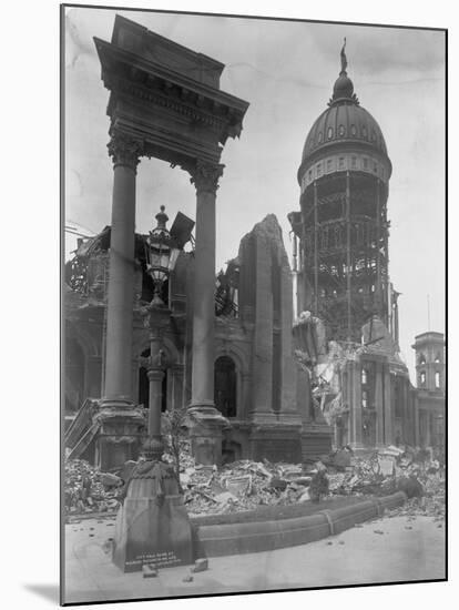 Ruins of San Francisco City Hall-null-Mounted Photographic Print