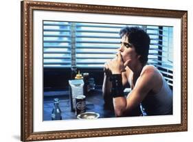 RUMBLE FISH, 1983 directed by FRANCIS FORD COPPOLA Matt Dillon (photo)-null-Framed Photo