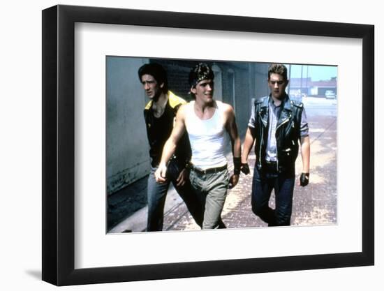 RUMBLE FISH, 1983 directed by FRANCIS FORD COPPOLA Nicolas Cage, Matt Dillon and Chris Penn (photo)-null-Framed Photo