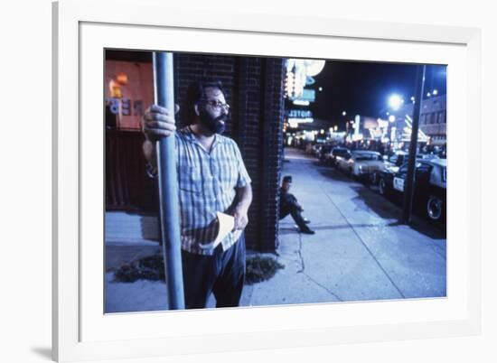 RUMBLE FISH, 1983 directed by FRANCIS FORD COPPOLA On the set, Francis Ford Coppola (photo)-null-Framed Photo