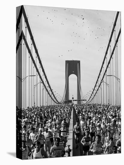 Runners, Marathon, New York, New York State, USA-Adam Woolfitt-Stretched Canvas