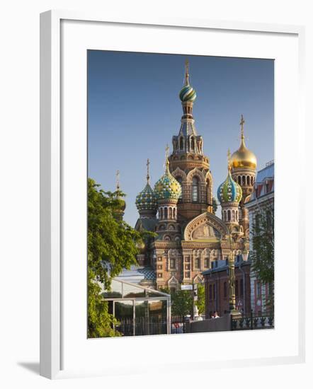 Russia, St. Petersburg, Center, Church of the Saviour of Spilled Blood on Griboedov Canal-Walter Bibikow-Framed Photographic Print