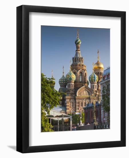 Russia, St. Petersburg, Center, Church of the Saviour of Spilled Blood on Griboedov Canal-Walter Bibikow-Framed Photographic Print