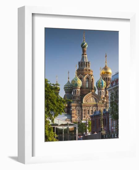 Russia, St. Petersburg, Center, Church of the Saviour of Spilled Blood on Griboedov Canal-Walter Bibikow-Framed Photographic Print