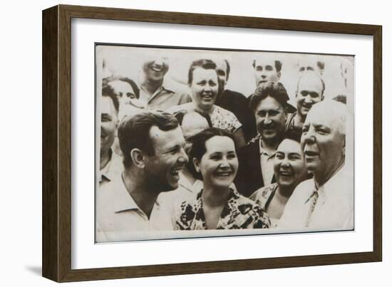 Russian Cosmonaut Yuri Gagarin with His Wife, 1962-null-Framed Giclee Print