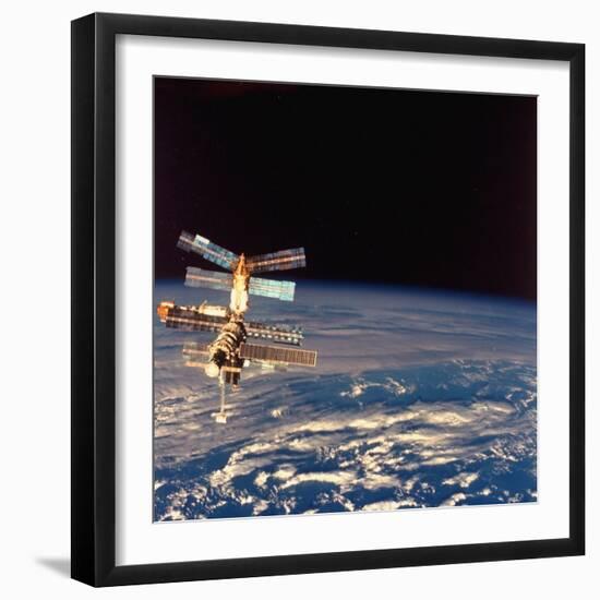 Russian Mir Space Station Seen from Aft Flight Deck of US Space Shuttle Atlantis During Docking-null-Framed Photographic Print