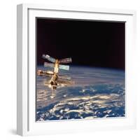 Russian Mir Space Station Seen from Aft Flight Deck of US Space Shuttle Atlantis During Docking-null-Framed Photographic Print