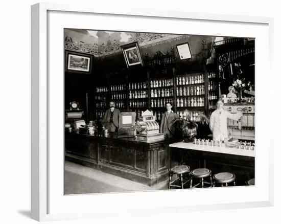 S.C. Cocke Drugs, Fort Wayne, Ind.-null-Framed Photo