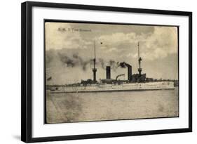 S.M.S. Fürst Bismarck, Kriegsschiff in Fahrt, Rauch-null-Framed Giclee Print