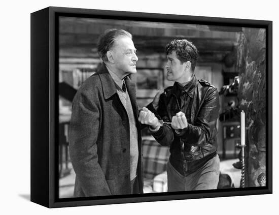 SABOTEUR, 1942 directed by ALFRED HITCHCOCK Vaughan Glaser / Robert Cummings (b/w photo)-null-Framed Stretched Canvas