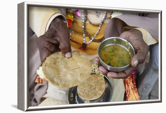 Sadhu eating vegetarian food, Dauji, Uttar Pradesh, India-Godong-Framed Photographic Print