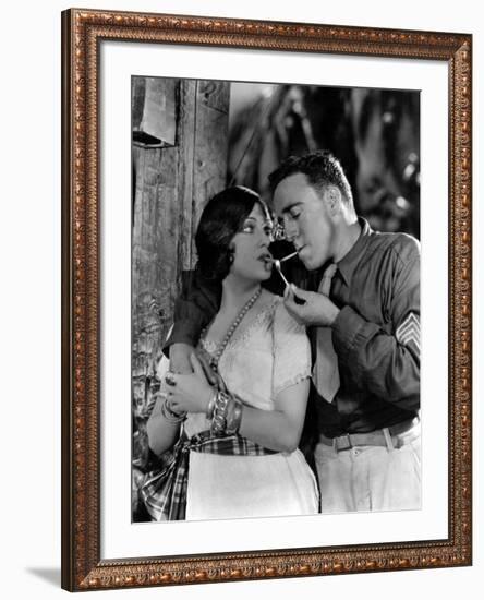 Sadie Thompson', directed by Raoul Walsh and William Cameron Menzies-null-Framed Photo