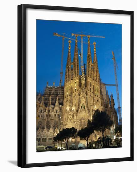 Sagrada Familia at Dusk, UNESCO World Heritage Site, Barcelona, Catalonia, Spain, Europe-Sergio Pitamitz-Framed Photographic Print