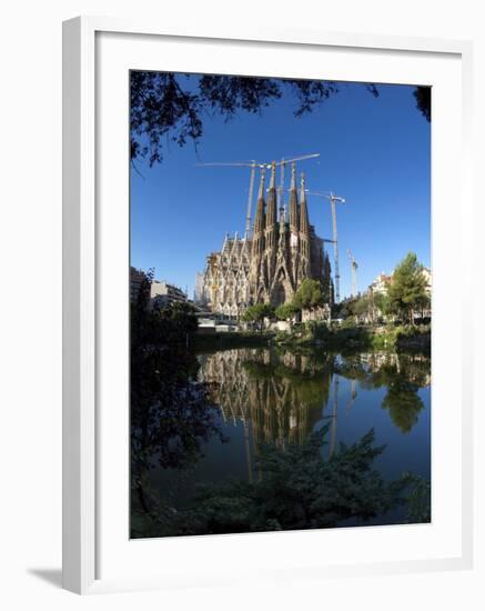 Sagrada Familia Cathedral, Barcelona, Spain-Jon Arnold-Framed Photographic Print