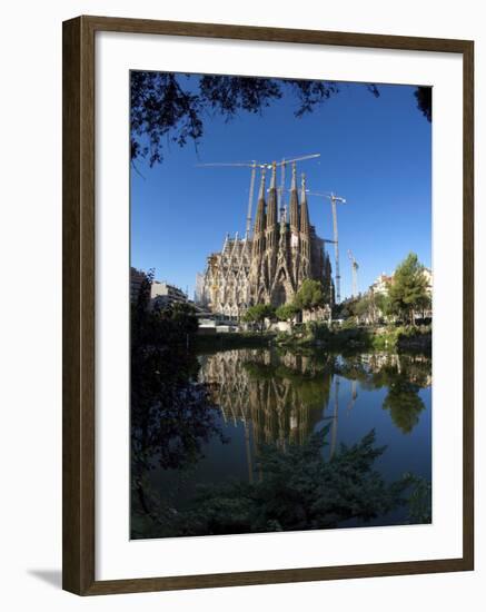 Sagrada Familia Cathedral, Barcelona, Spain-Jon Arnold-Framed Photographic Print