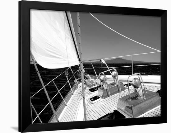 Sailing-null-Framed Photographic Print