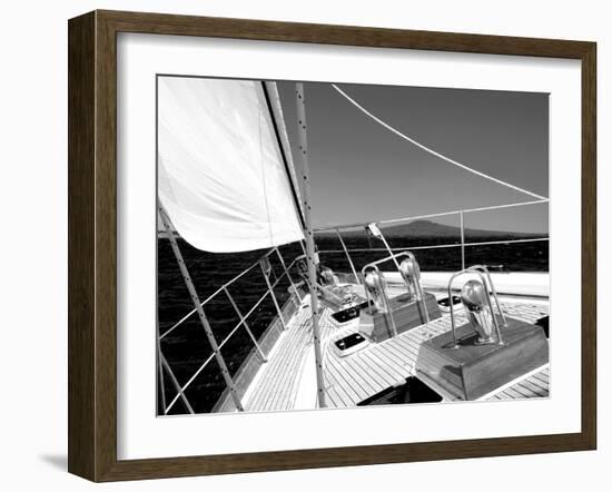 Sailing-null-Framed Photographic Print