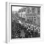 Sailors Pulling the Gun Carriage Carrying the Coffin of Queen Victoria, Windsor, Berkshire, 1901-null-Framed Giclee Print