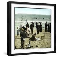 Saint-Malo (Ille-Et-Vilaine, France), View of the Beach, Circa 1870-Leon, Levy et Fils-Framed Photographic Print