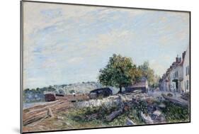 Saint Mammès-Morning, 1884-Alfred Sisley-Mounted Giclee Print