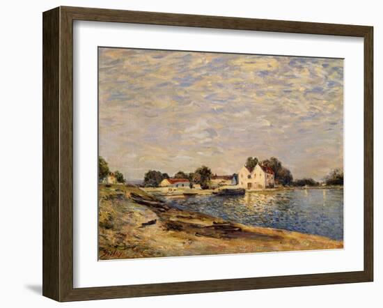 Saint-Mammes, on the Banks of the Loing-Alfred Sisley-Framed Giclee Print