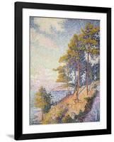 Saint Tropez, der Küstenweg (Saint Tropez, le Sentier Côtier). 1902-Paul Signac-Framed Giclee Print