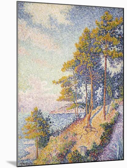 Saint Tropez, the Coastal Path, 1902-Paul Signac-Mounted Giclee Print