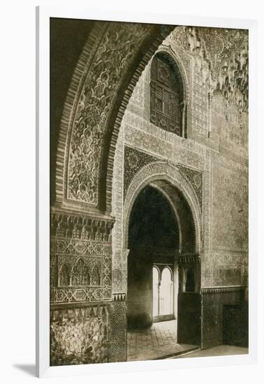 Sala de las dos Hermanas, Alhambra-Science Source-Framed Giclee Print