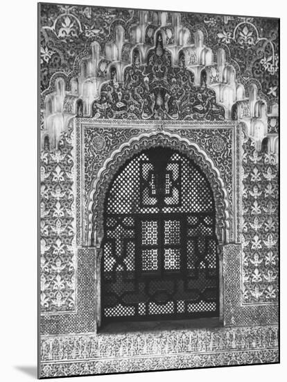 Sala De Los Hermanas at the Alhambra, Onetime Citadel and Castel of 13th Century Moorish Kings-David Lees-Mounted Photographic Print