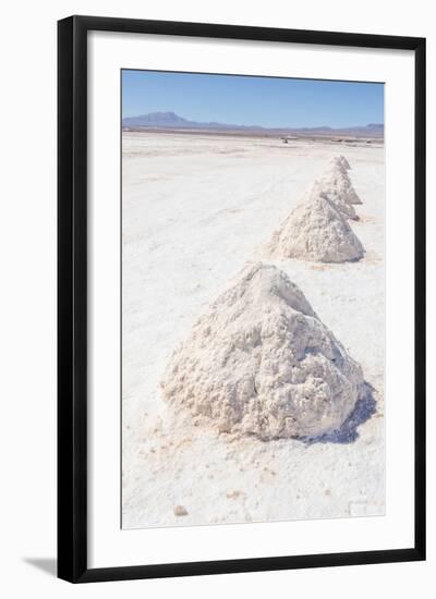 Salar De Uyuni, Bolivia-Elzbieta Sekowska-Framed Photographic Print