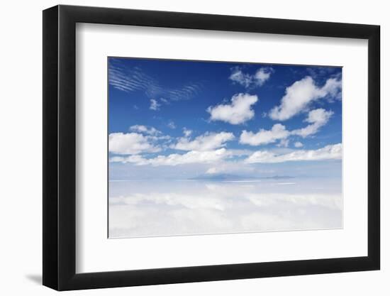 Salar De Uyuni, Salt Flat in Bolivia - Biggest Salt Lak? in the World-zanskar-Framed Photographic Print