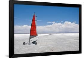 Salar De Uyuni.-tonisalado-Framed Photographic Print