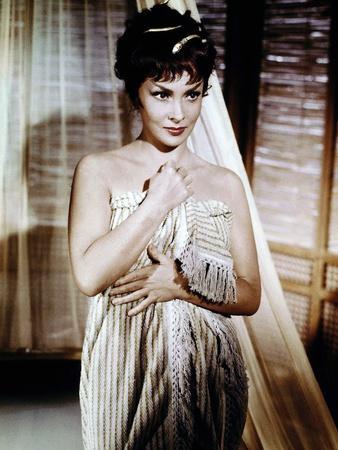 https://imgc.allpostersimages.com/img/posters/salomon-and-la-reine-by-saba-solomon-and-sheba-by-king-vidor-with-gina-lollobrigida-1959-photo_u-L-Q1C1SSK0.jpg?artPerspective=n