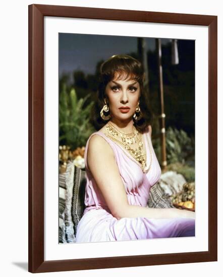 Salomon and la Reine by Saba SOLOMON AND SHEBA by King Vidor with Gina Lollobrigida, 1959 (photo)-null-Framed Photo