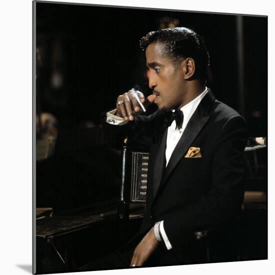 Sammy Davis Jr, 1960s-null-Mounted Photo