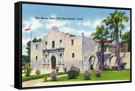 San Antonio, Texas - Exterior View of the Alamo, c.1945-Lantern Press-Framed Stretched Canvas