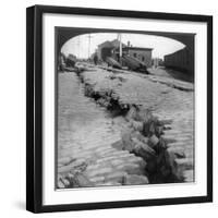 San Francisco Earthquake-null-Framed Giclee Print