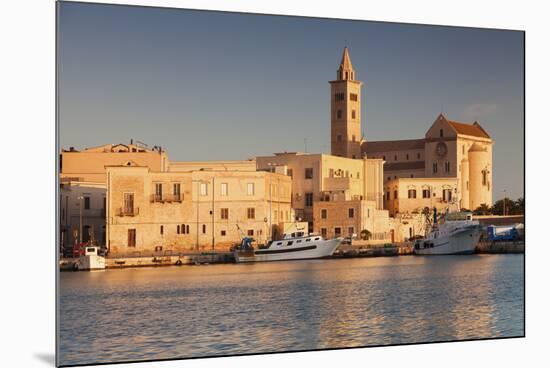 San Nicola Pellegrino Cathedral, at Sunrise, Harbour, Trani, Le Murge-Markus Lange-Mounted Photographic Print