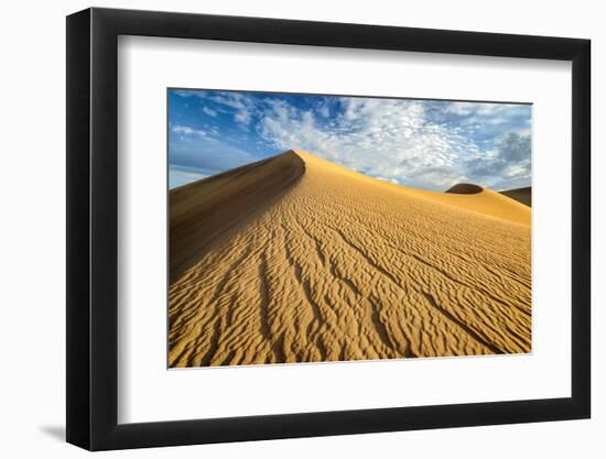 Sand Dunes, Desert in Death Valley.-lucky-photographer-Framed Photographic Print