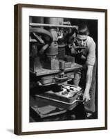 Sand-Filled Mould - Metalworking-Heinz Zinram-Framed Photographic Print