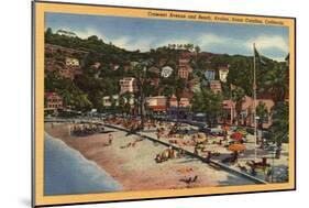 Santa Catalina, California - Avalon View of Crescent Ave. & Beach-Lantern Press-Mounted Art Print