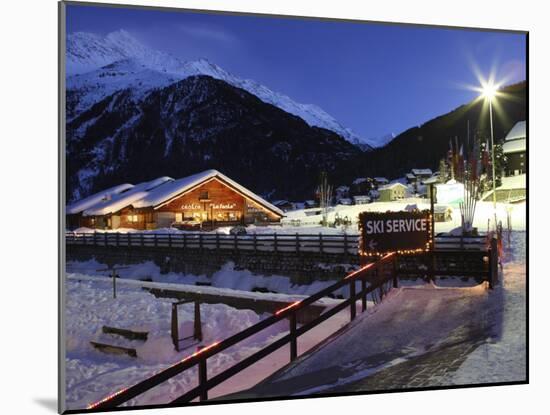 Santa Caterina Valfurva at Dusk, Valtellina, Lombardy, Italy, Europe-Vincenzo Lombardo-Mounted Photographic Print