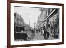 Santa Cruz, CA - Pacific Avenue Looking South Photo-Lantern Press-Framed Art Print